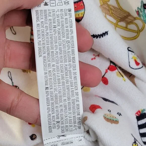 Christmas Style Print Pattern White Sweater Long Sleeves Crew Neck Women's Sz M - Picture 4 of 7